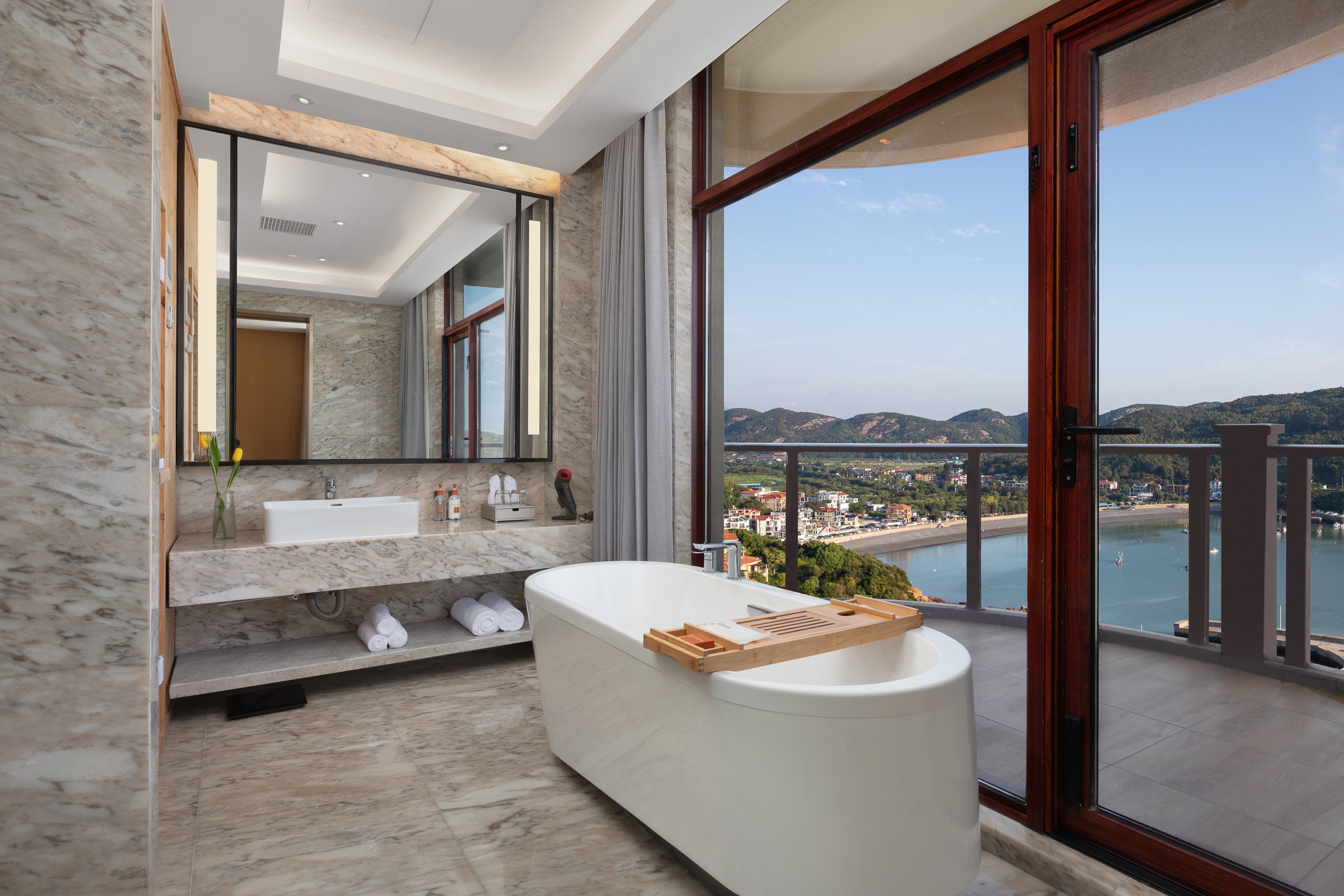 جناح بانورامي، Crowne Plaza Zhoushan Seaview 5/6