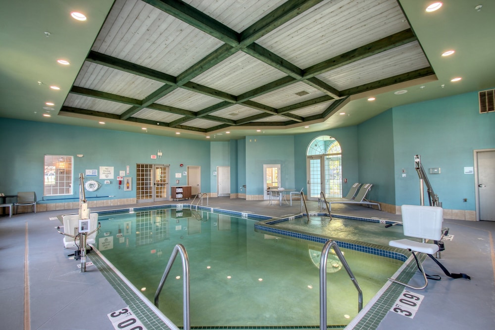swimming pool spa