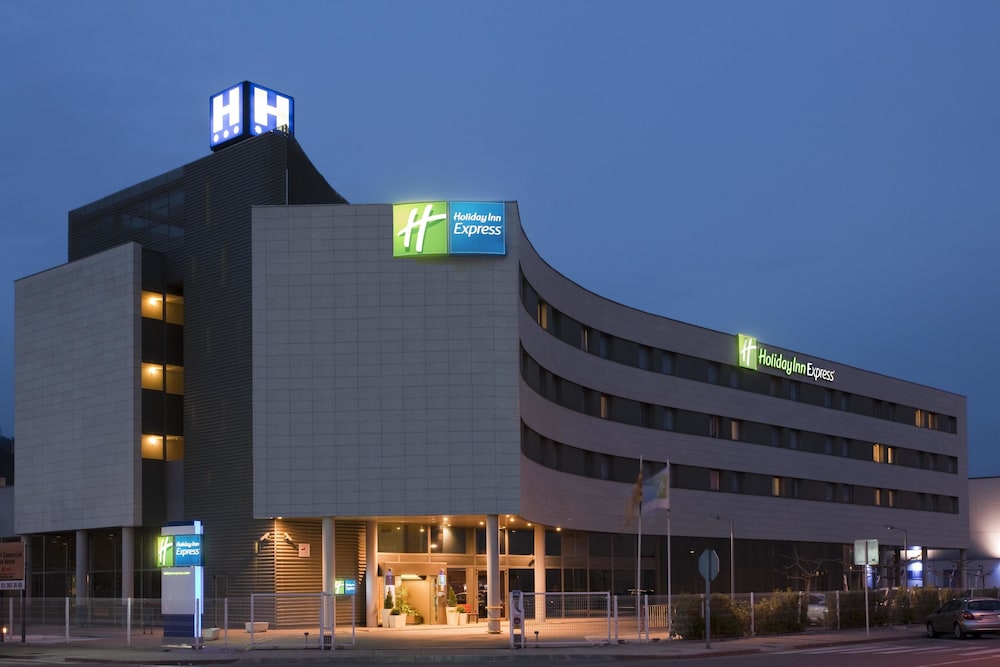 Holiday Inn Express Molins de Rei 1/62