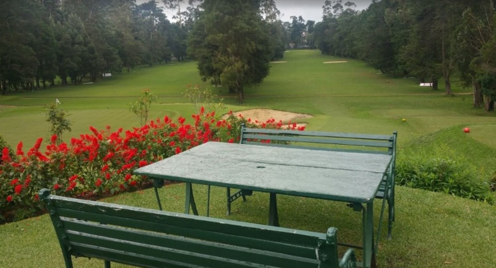 Nuwara Eliya Golf Club 23/26