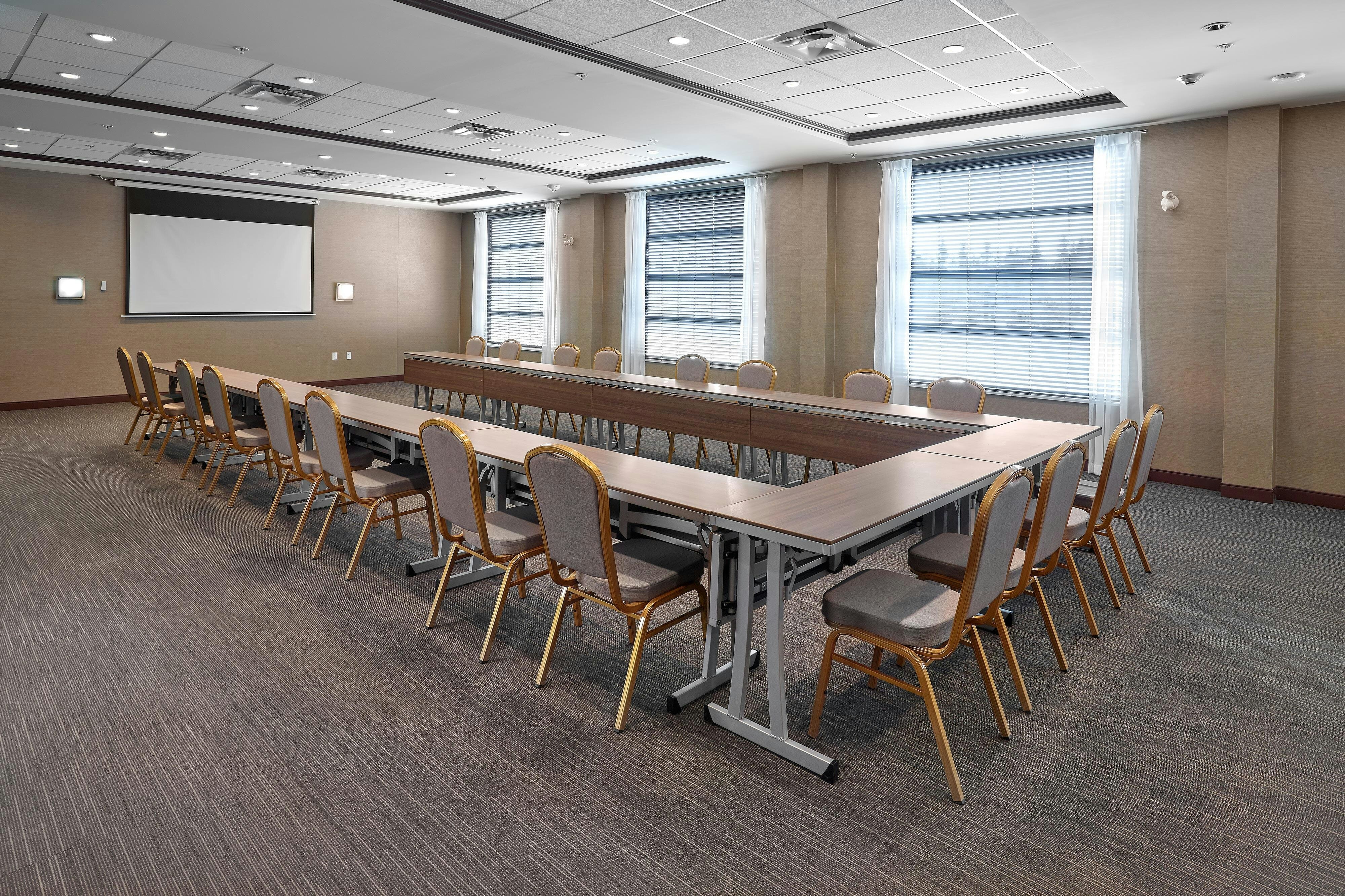 Four Points by Sheraton Edmonton West 24/30