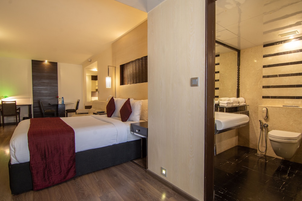 Halcyon Hotel Residences 10/55