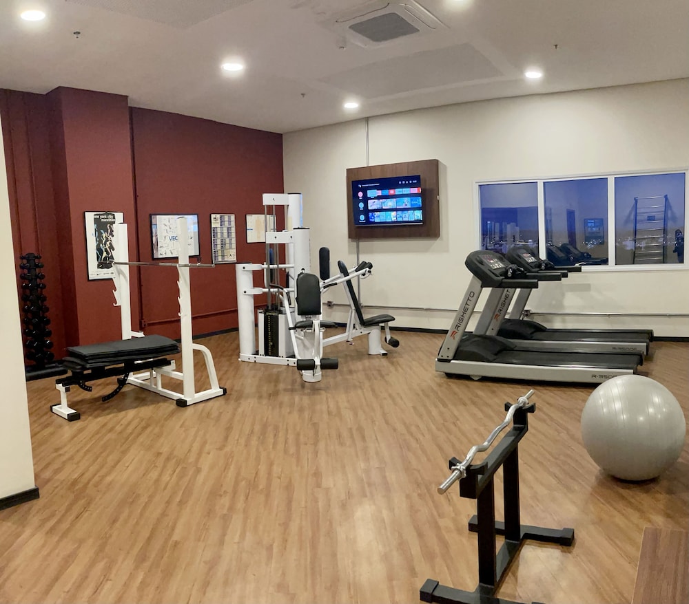 Lummina Hotel Mogi 26/50