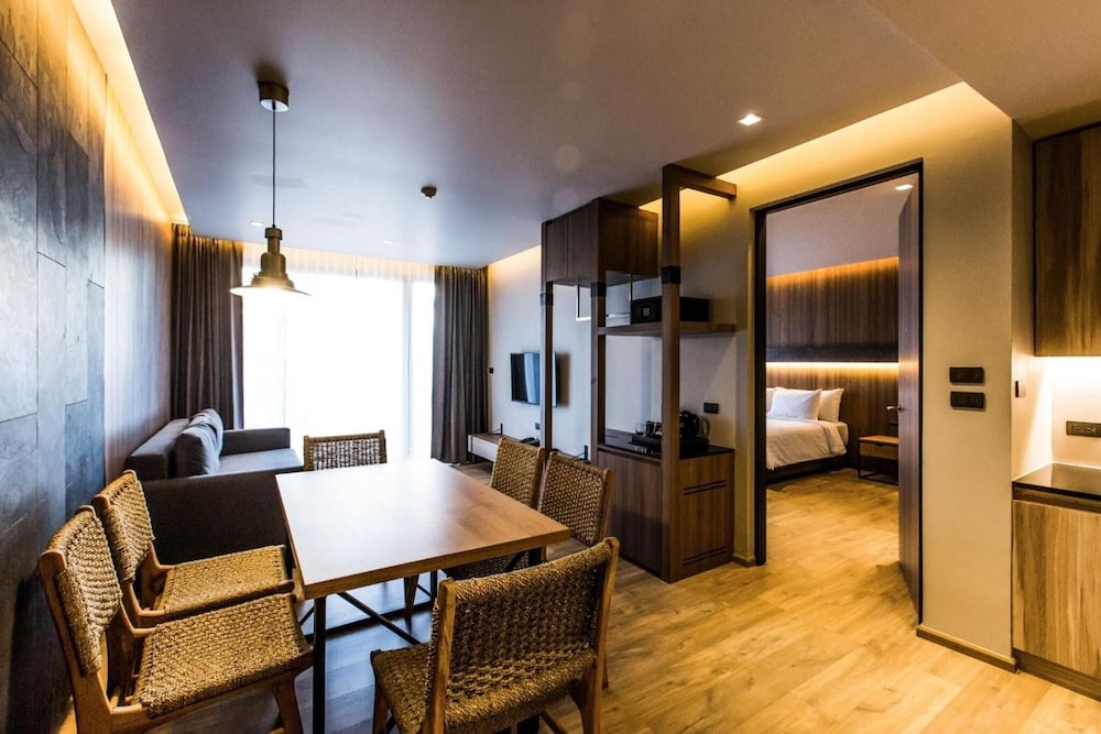 The Teak Hotel Mae Sot 32/50