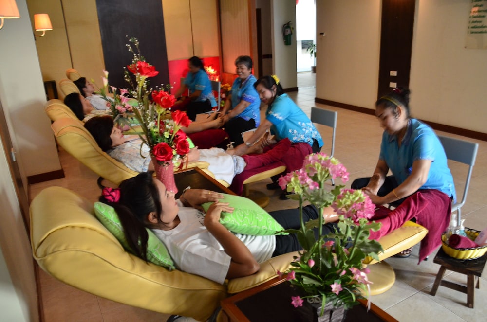 Hadyai Golden Crown Hotel 39/58
