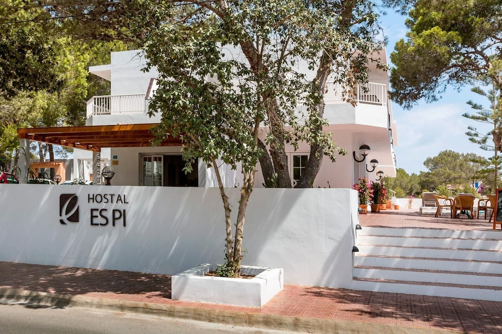 Hostal Es Pi 6/54