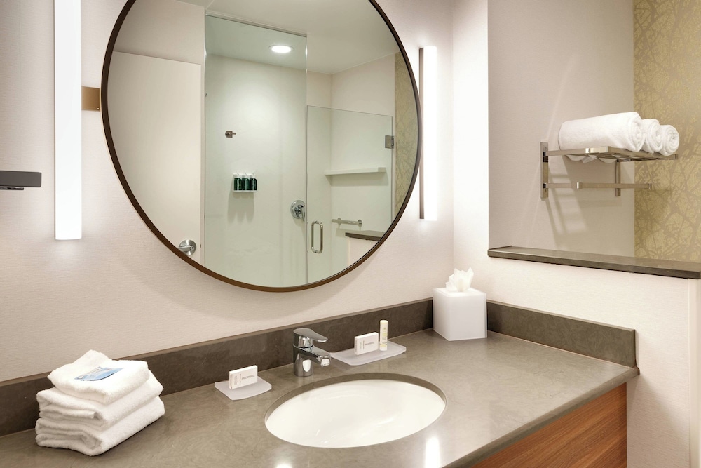 جناح بسرير كينج مع أريكة، Fairfield Inn And Suites Denver West Federal Center 4/10