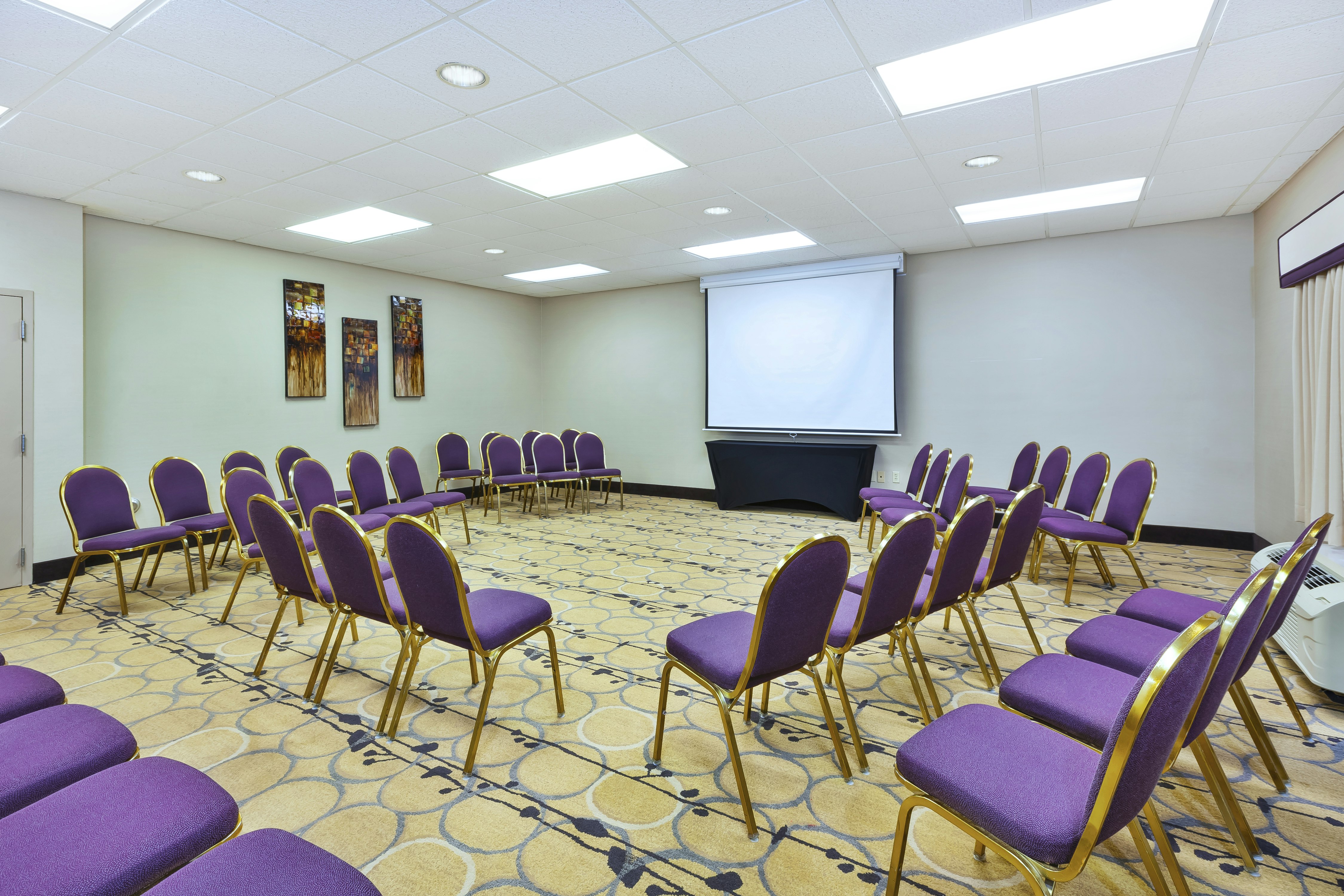 Hampton Inn Clinton, NJ 45/56