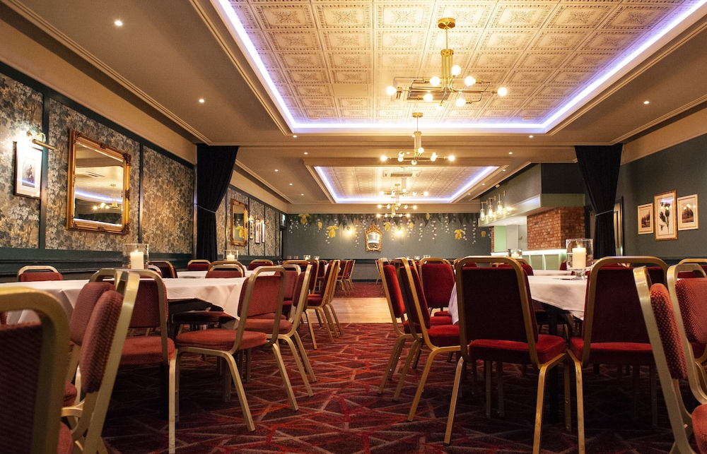The Coachman Hotel 29/38