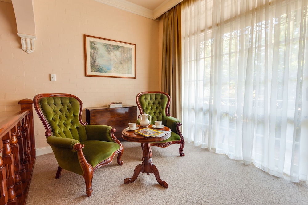 VICTORIA HOUSE MOTOR INN 22/30