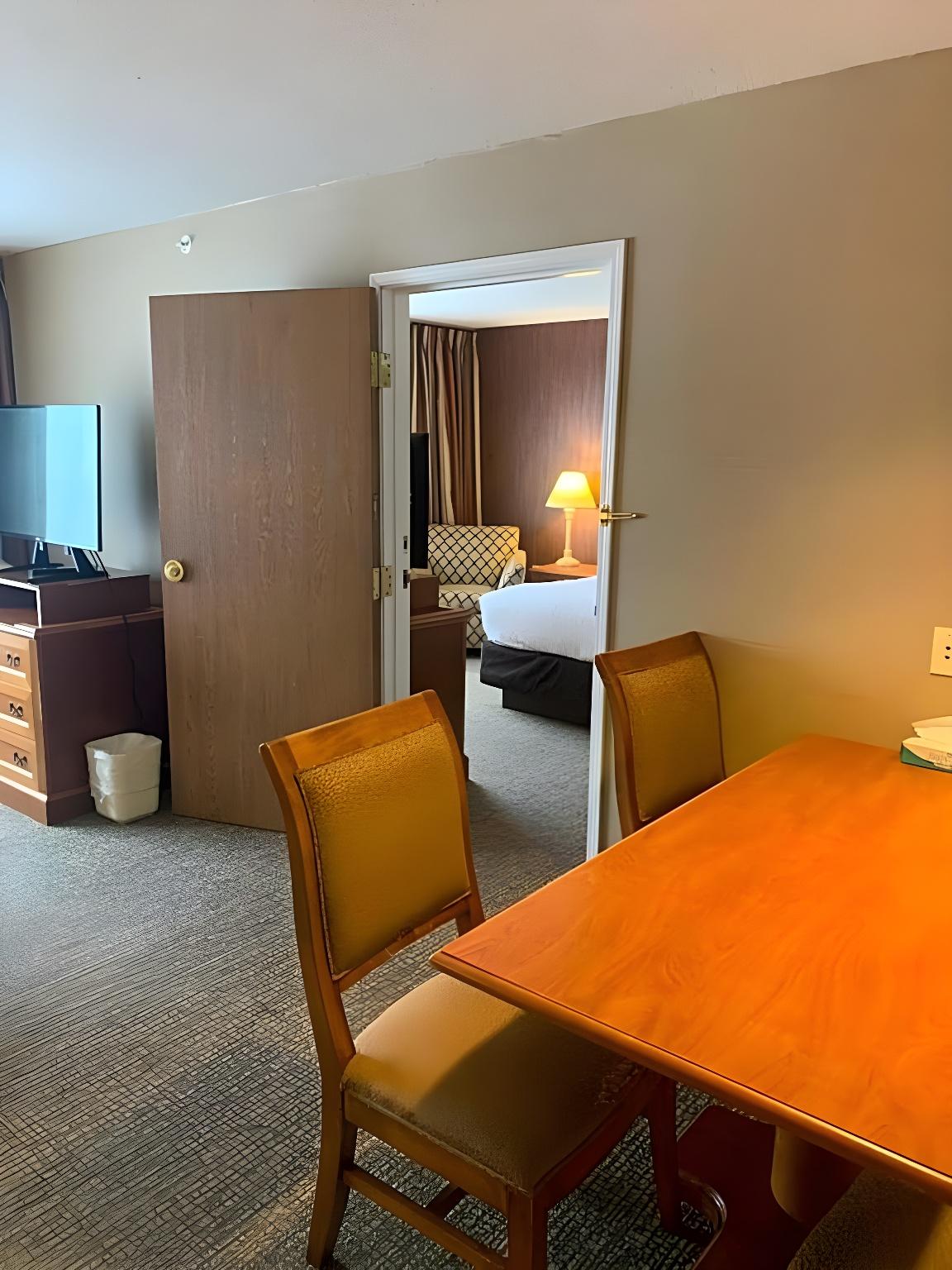 Hampton Inn by Hilton Chelsea 14/21
