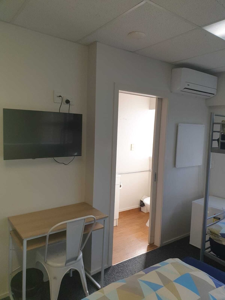 Backpackers Central Hamilton 31/34