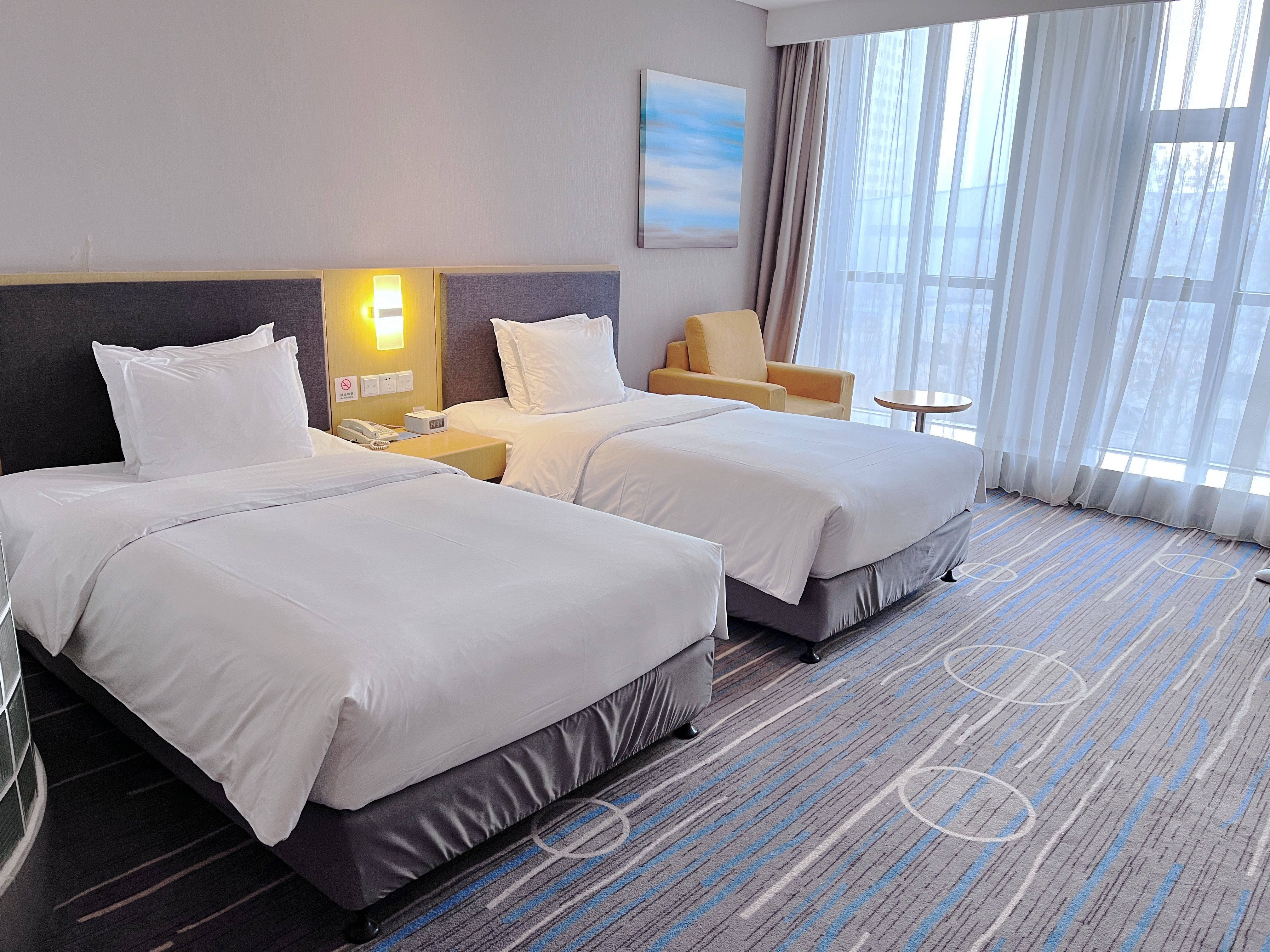 HOLIDAY INN EXPRESS SHIJIAZHUANG HEPING 15/63