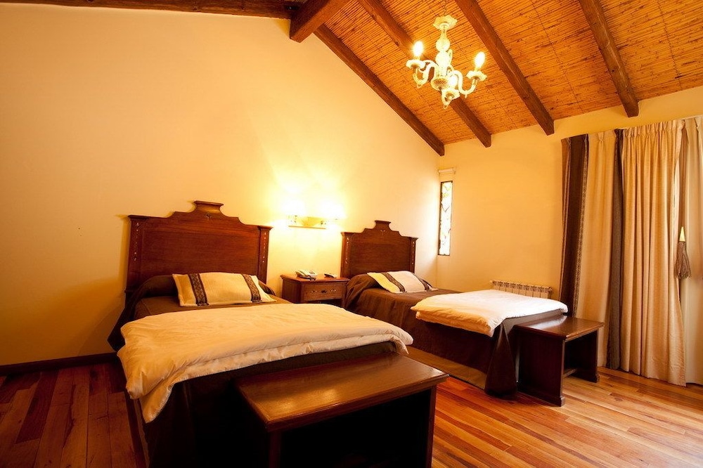 Marques de Tojo Hotel 21/63