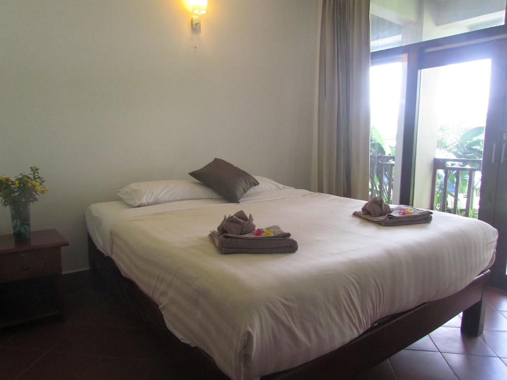 Silver Naga Hotel 20/58