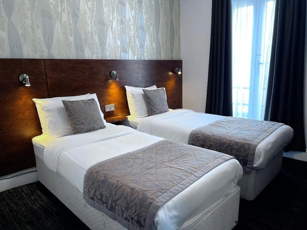 STANDARD, TWIN BEDS