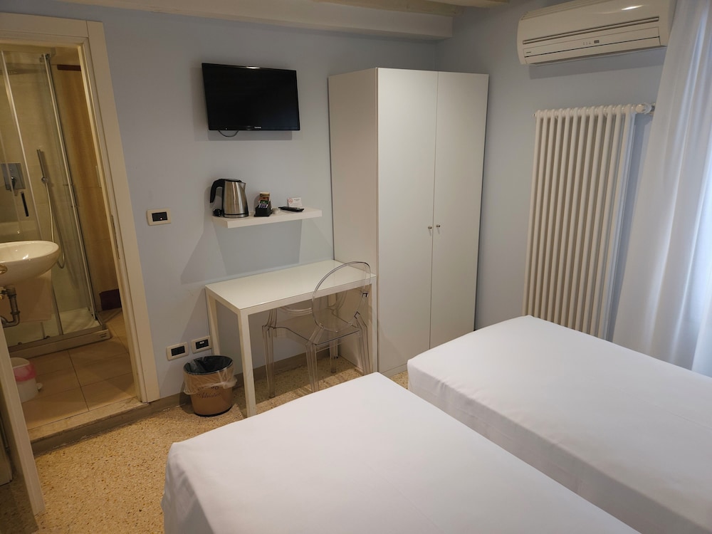 Hotel Adriatico 28/54