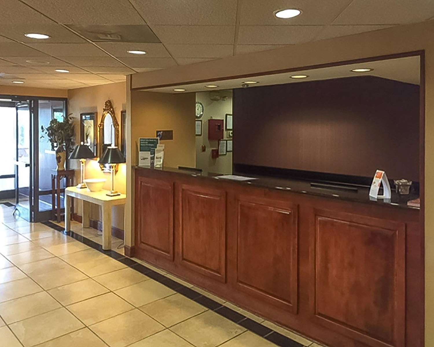 Econo Lodge Cordele 5/20