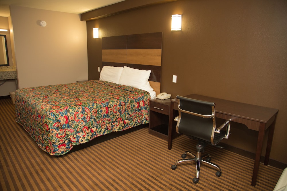 Americas Best Value Inn - Indy Northwest 14/27