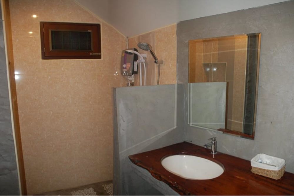 Ruen Purksa Resort 42/43