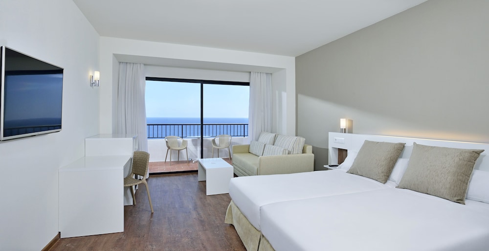 Alua Calas de Mallorca Resort 11/43