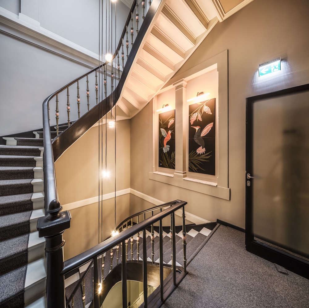 Acor Boutique Hotel 48/58