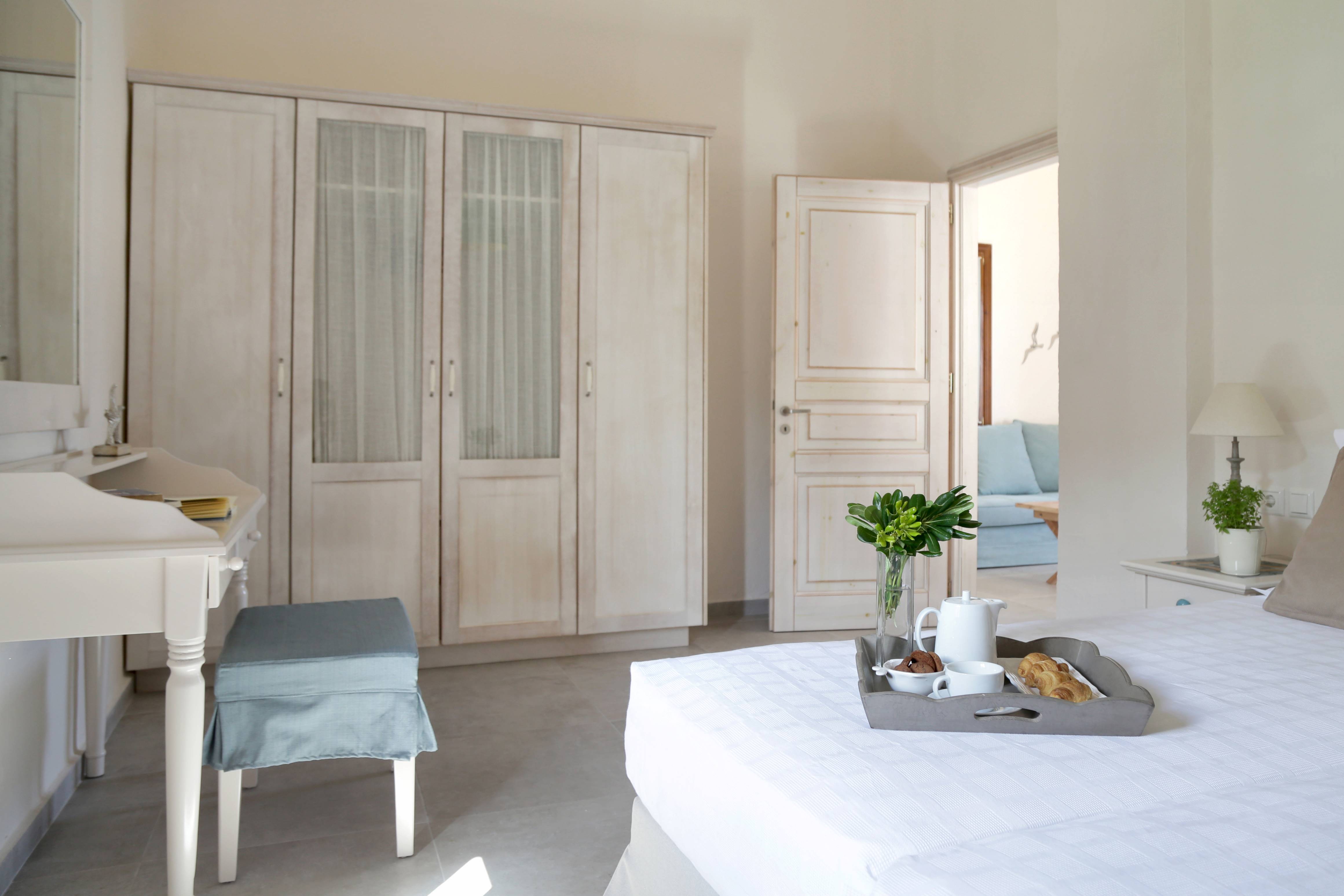 Junior Suite, Lateral Side Sea View