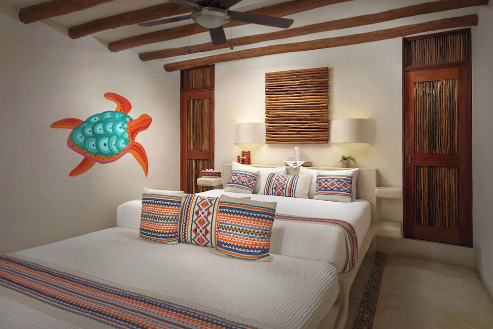 Premium, King and Queen Bed