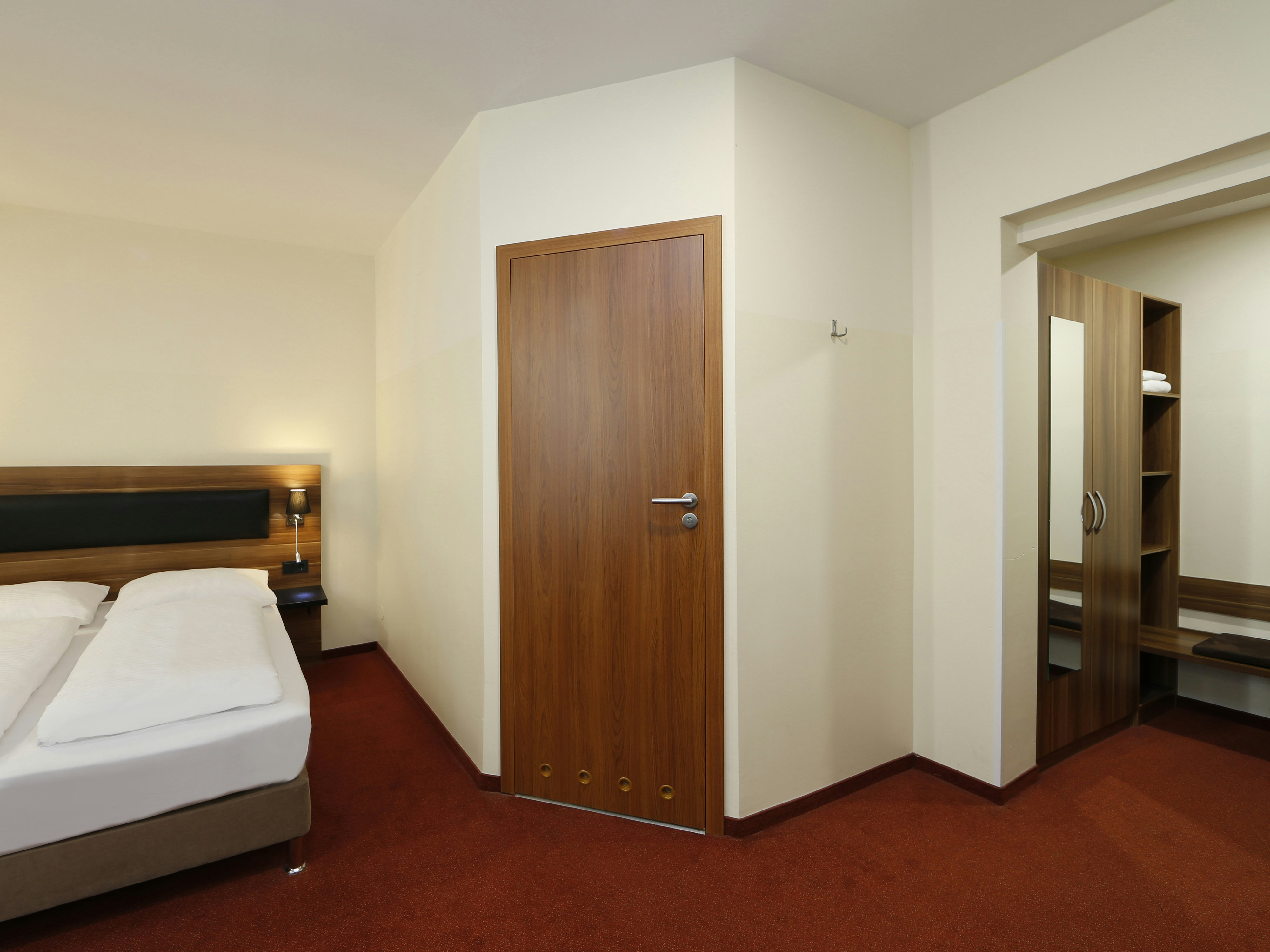 B&B HOTEL Berlin-Adlershof 22/40