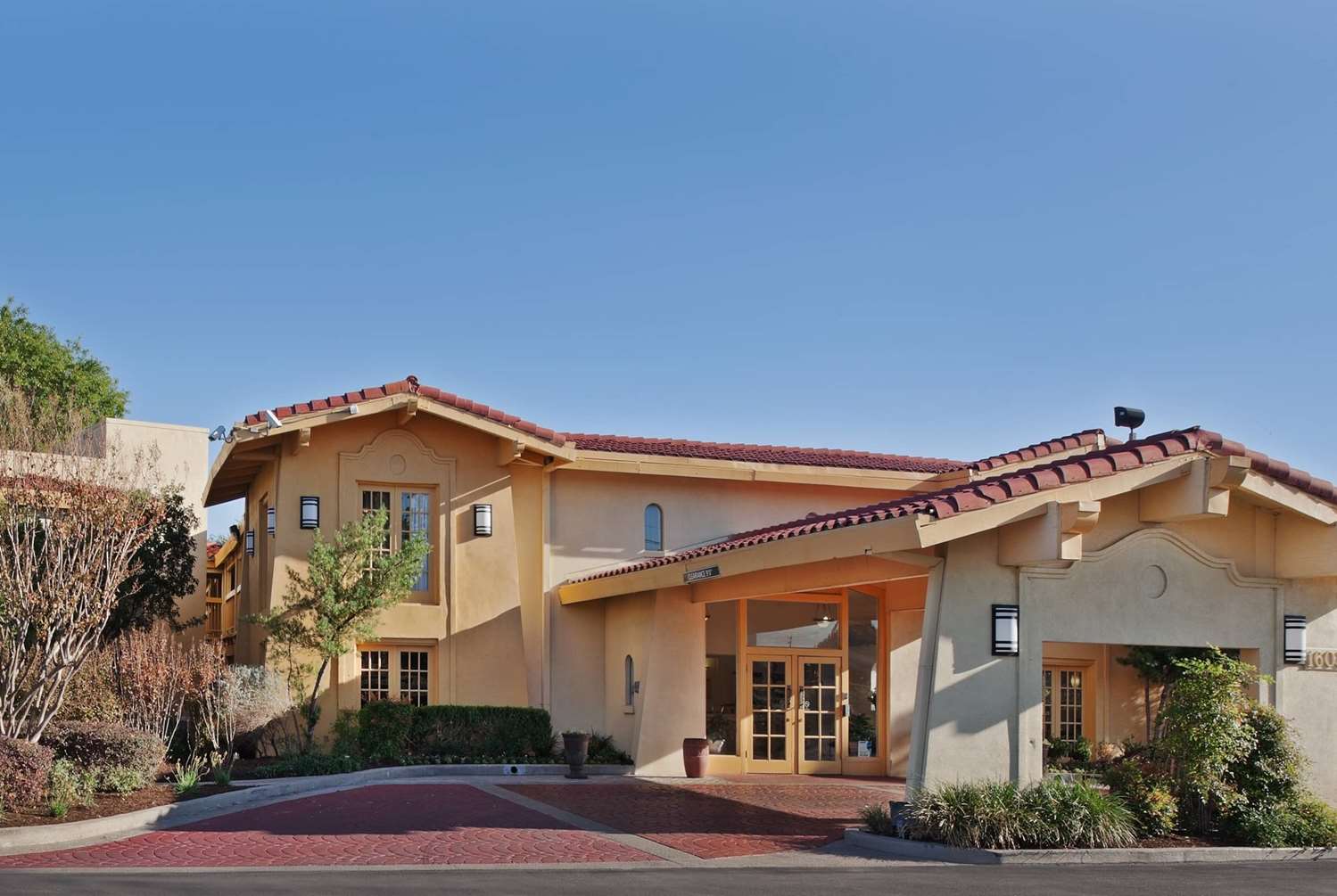 La Quinta Inn by Wyndham Austin Oltorf 1/33