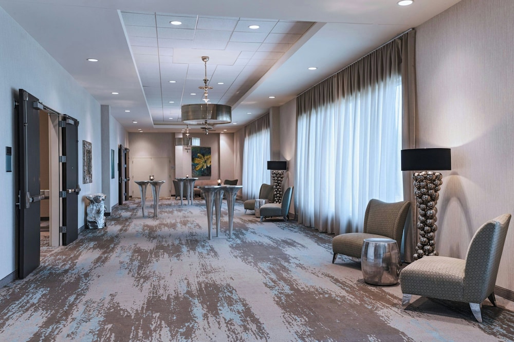 COURTYARD by MARRIOTT DALLAS CARROLLTON 40/49