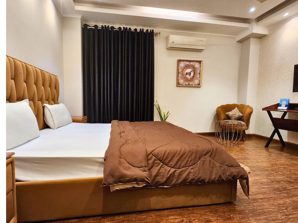 Hotel City Premier 22/50