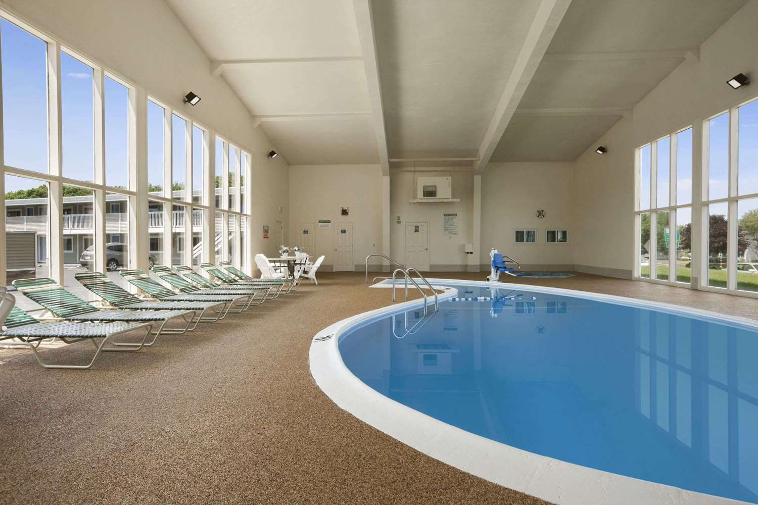 Days Inn By Wyndham West Yarmouth/Hyannis Cape Cod Area 11/16