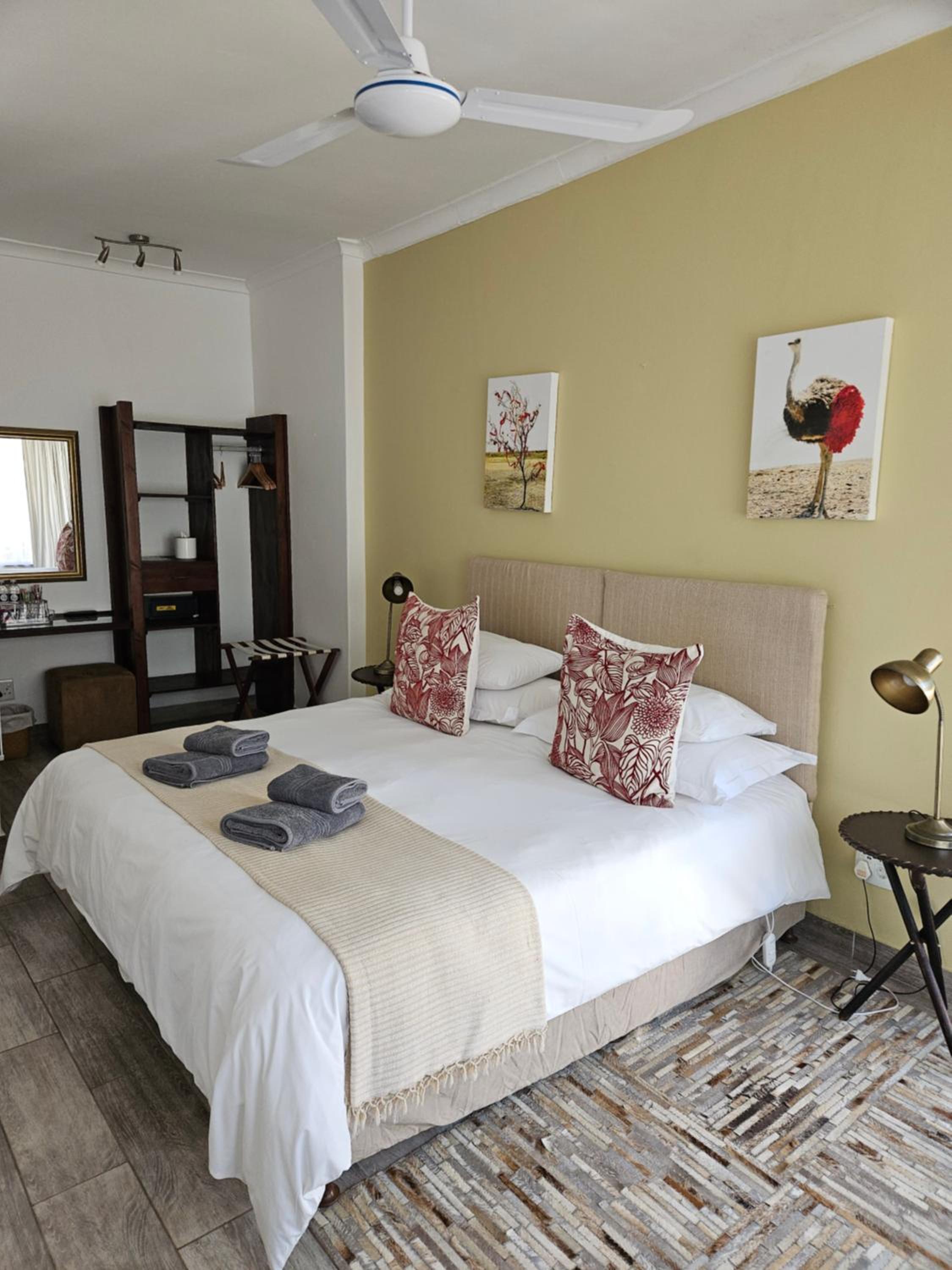 Stannards Guest Lodge 7/50