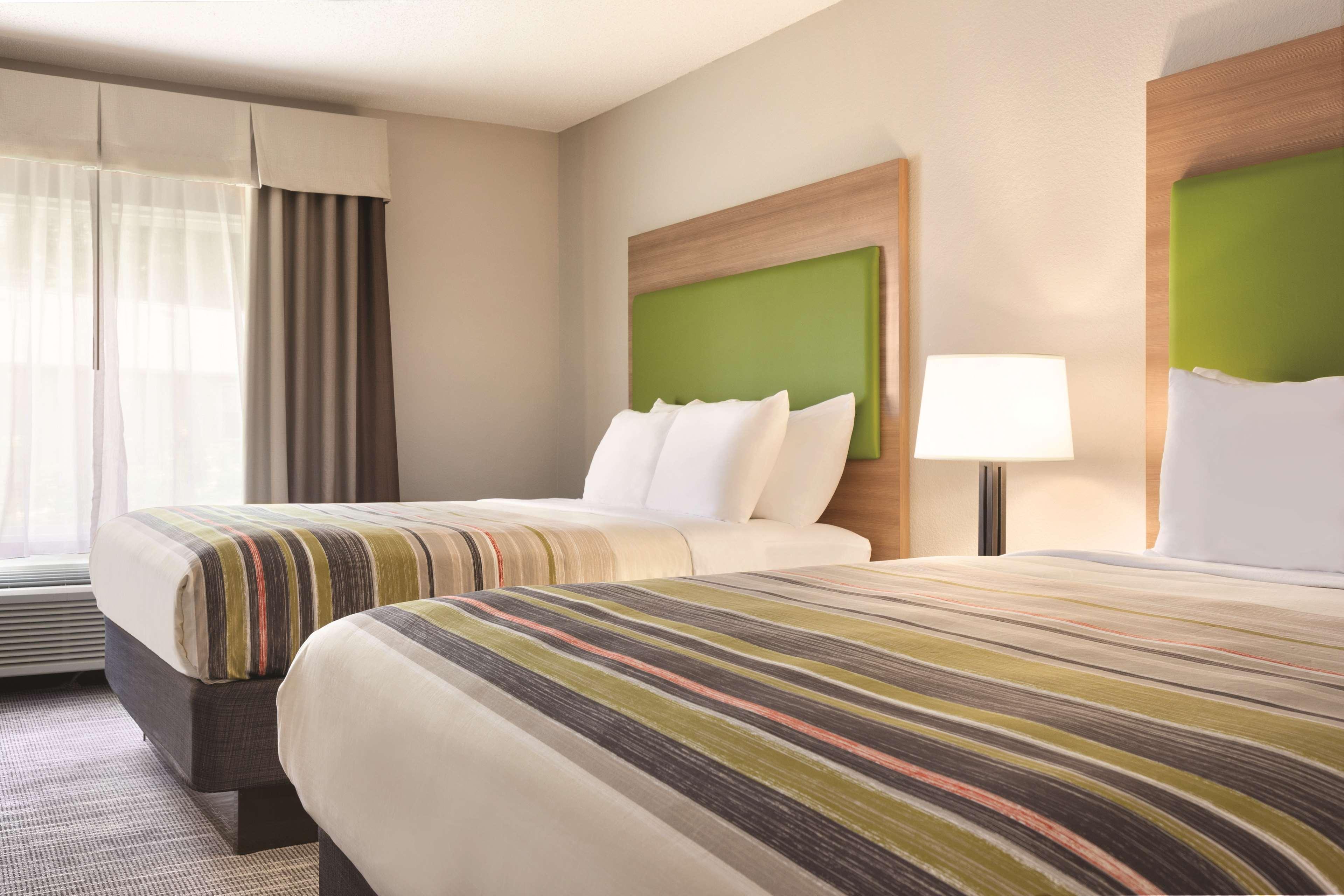 SUITE, 2 QUEEN BEDS