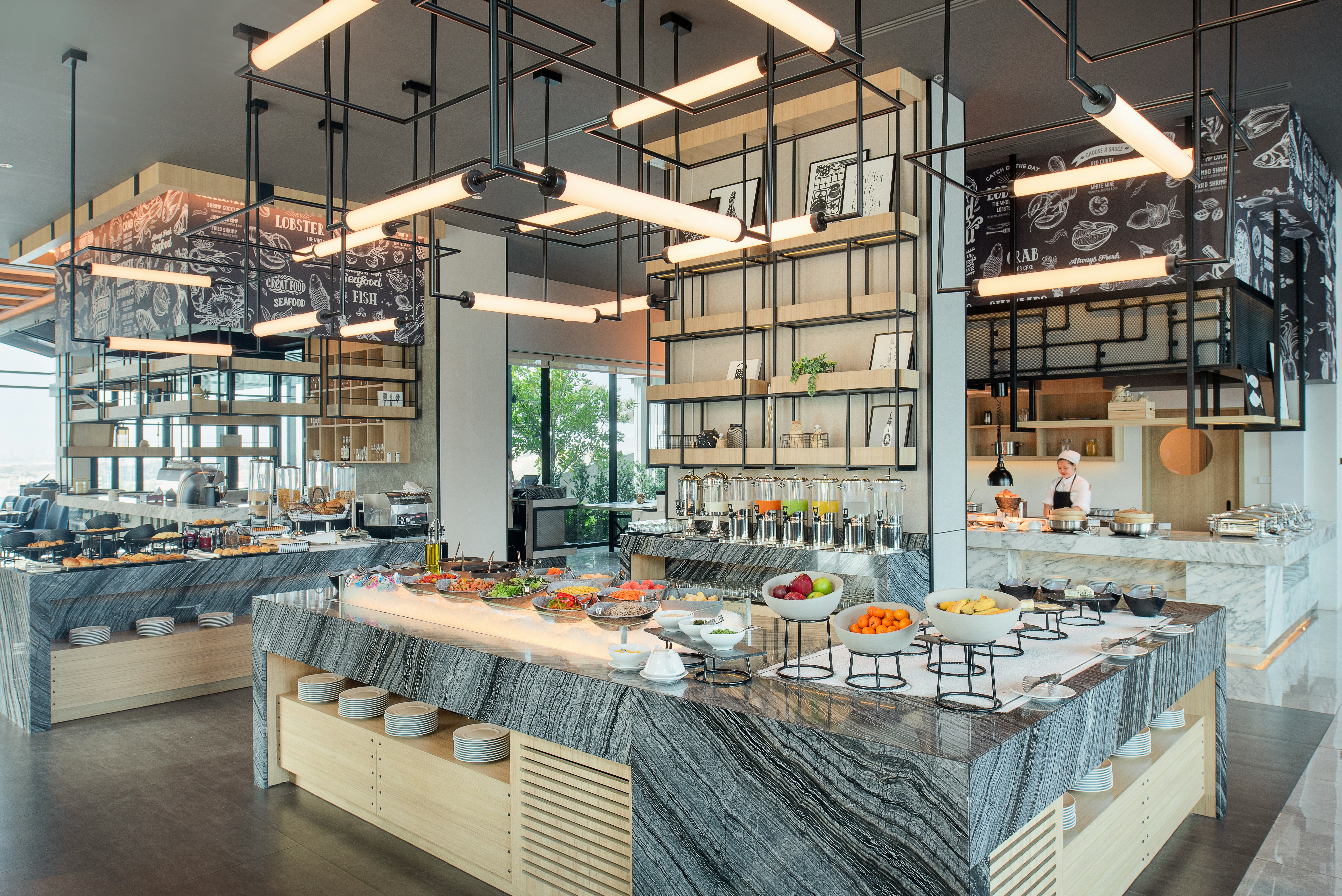 Holiday Inn Suites Siracha Laemchabang 57/78