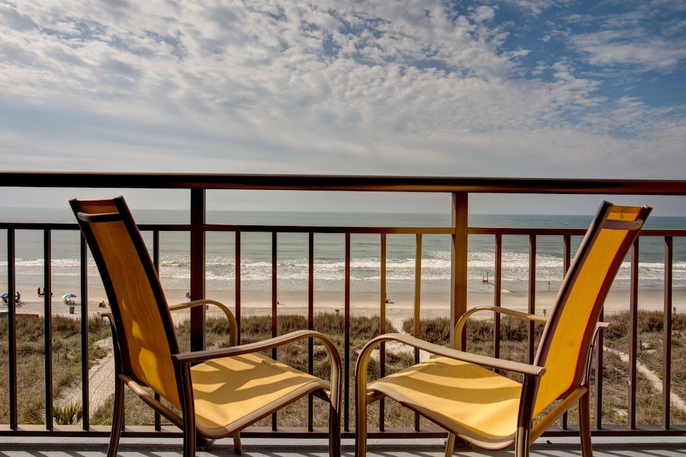 Best Western Ocean Sands Beach Resort 29/35