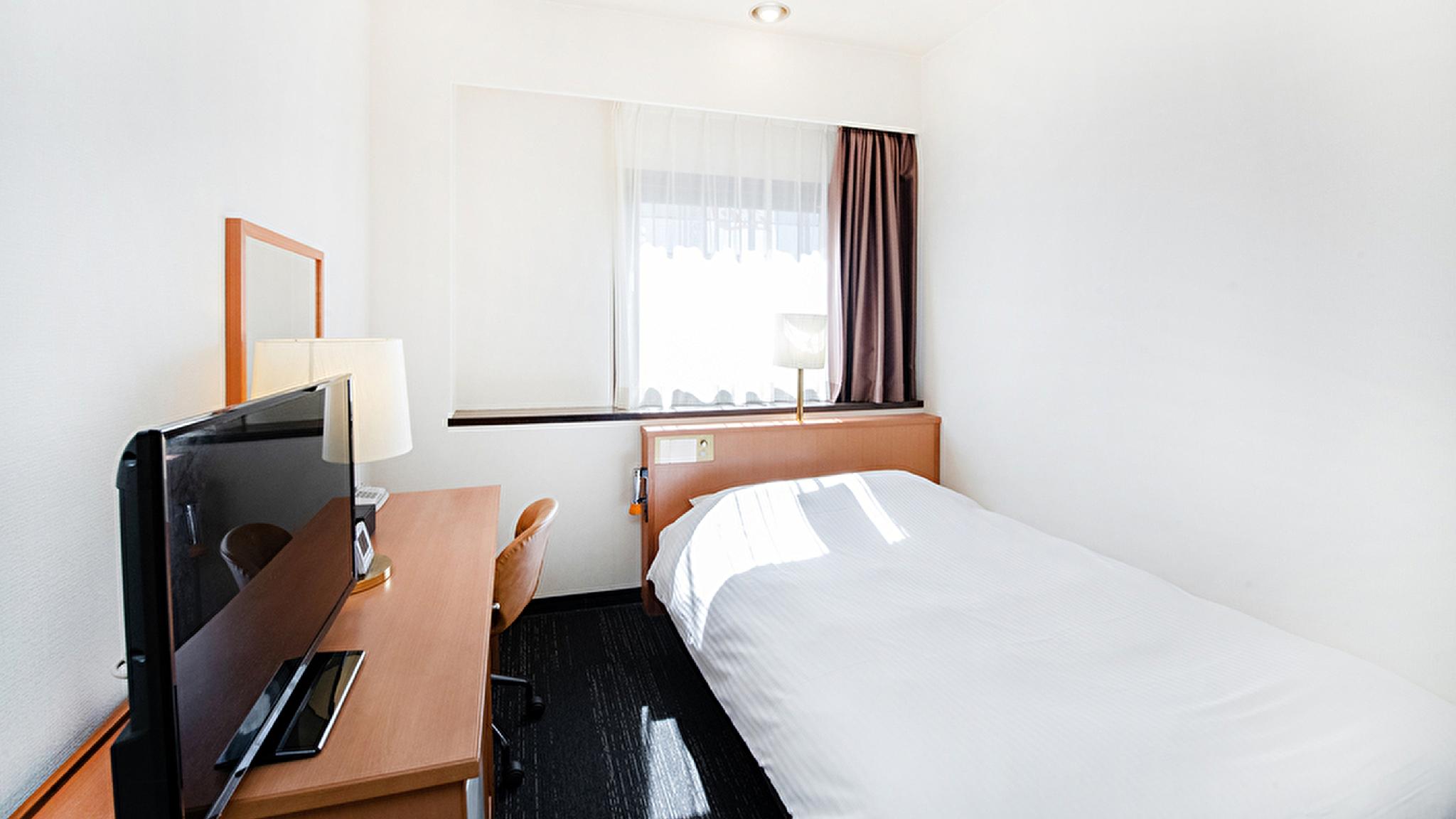 Room, Double Bed, Building 3, Smoking