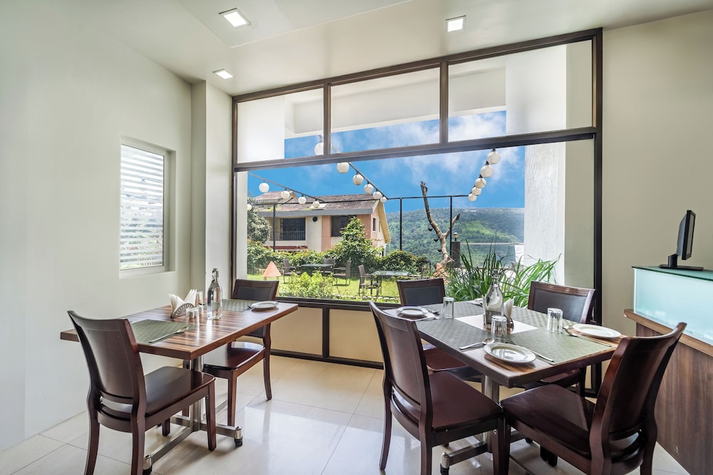 Sterling Panchgani 48/62