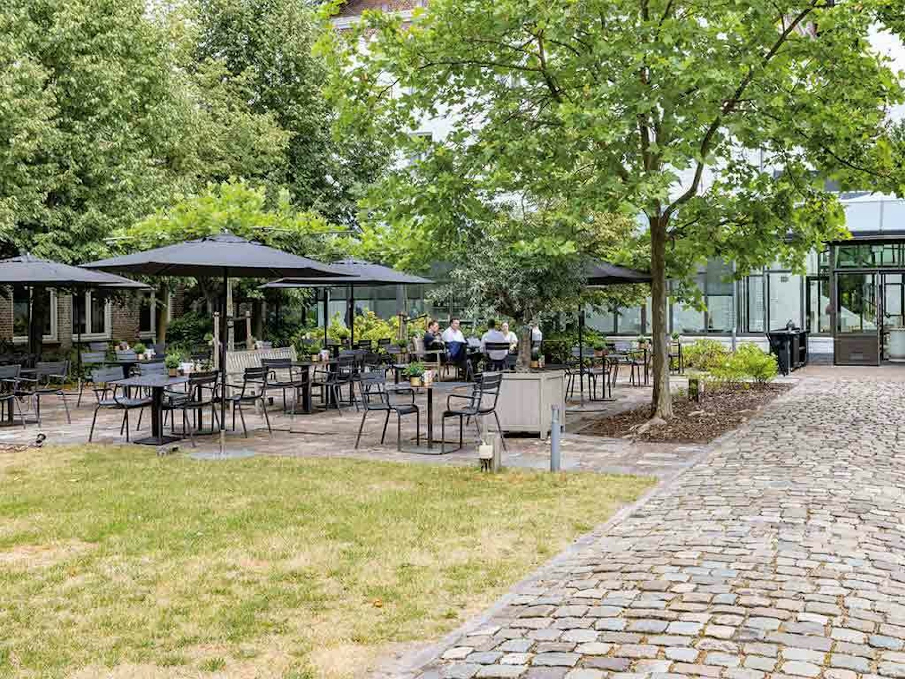 Sandton Chateau de Raay 43/50