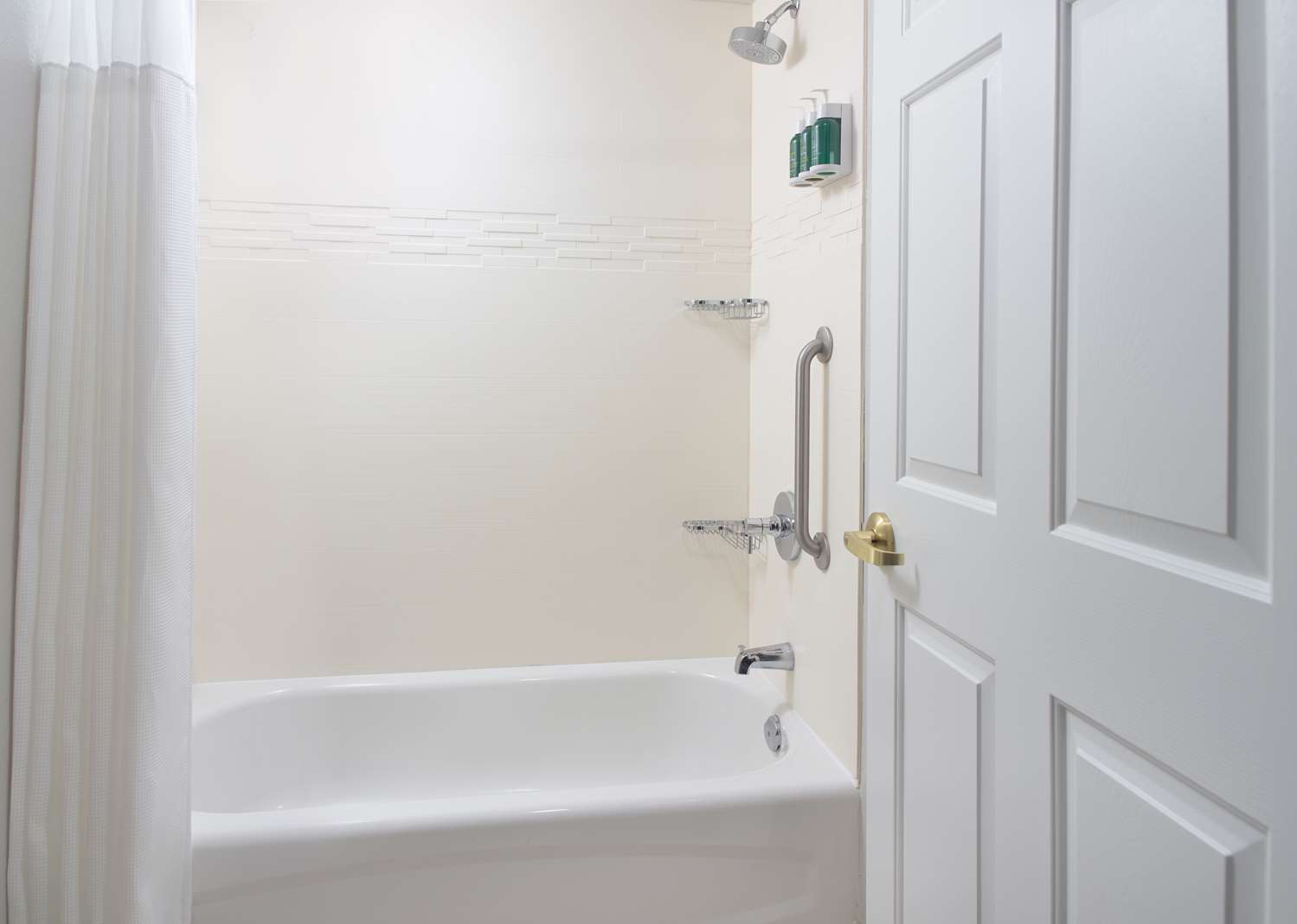Sonesta ES Suites Raleigh Durham Airport Morrisville 44/45