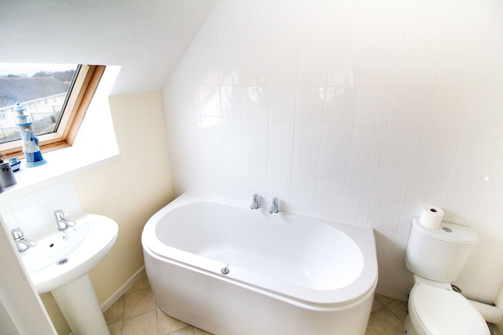 Seaview Holidays 32/33
