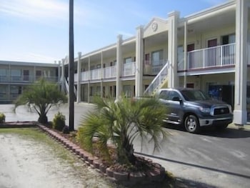 Sunset Inn 7/37