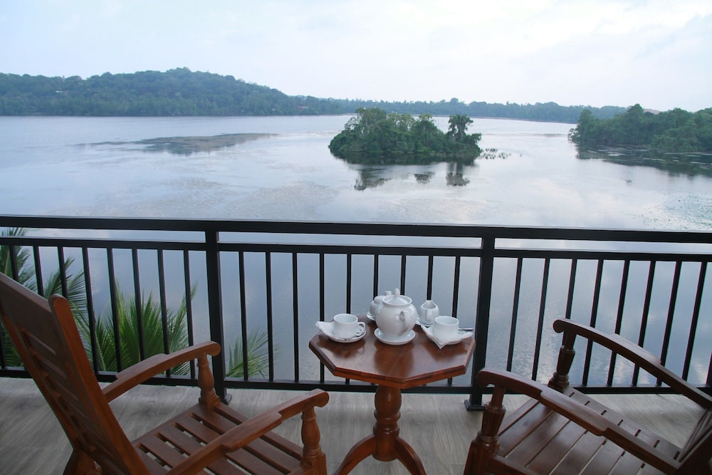 Sanu Lagoon Resort & Spa 27/37