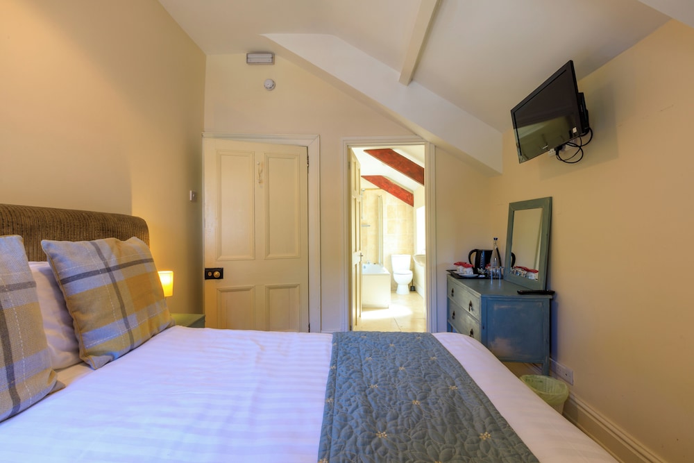 Picton House Hotel 5/45