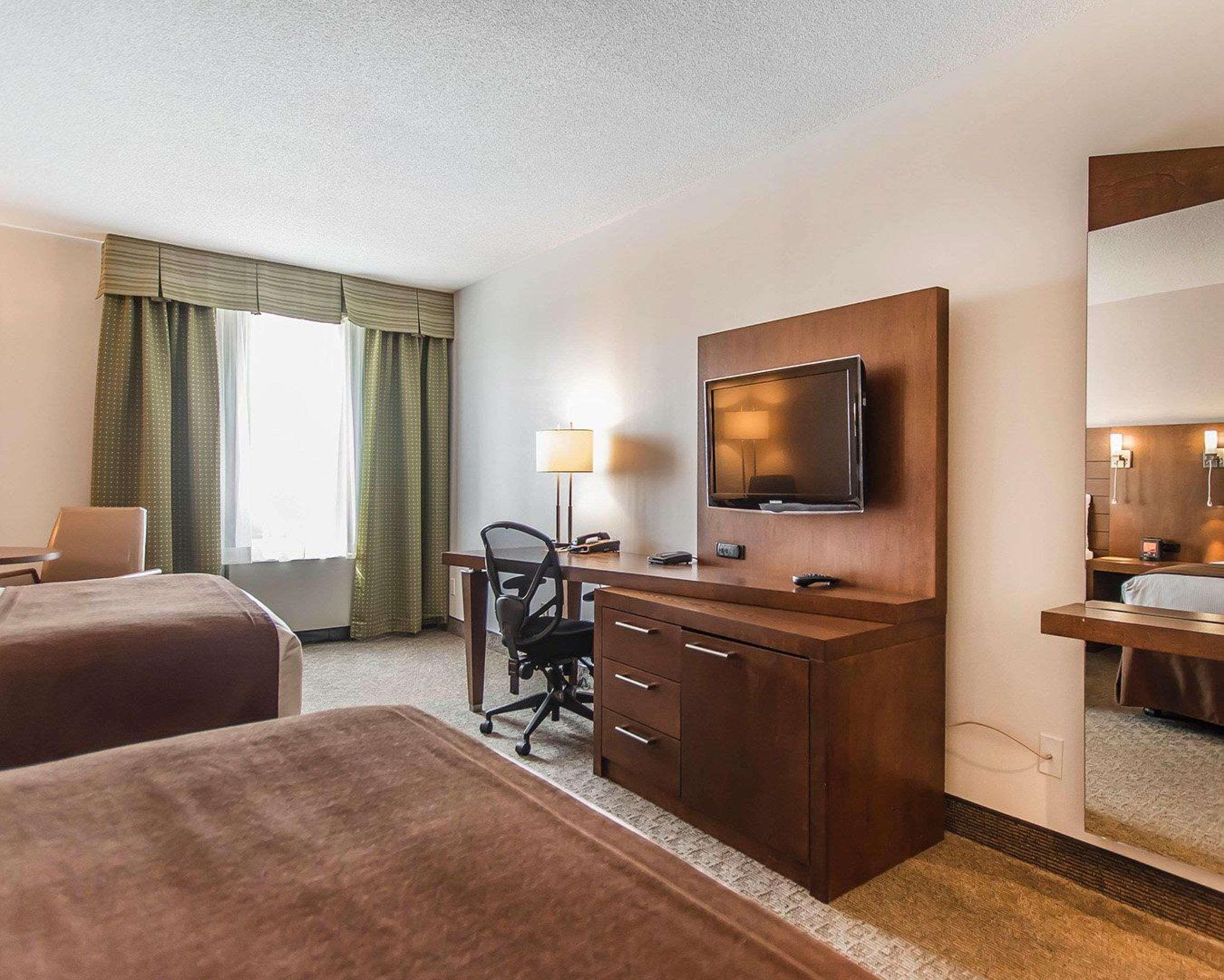 Upgrade, Business, 2 Double Beds، Quality Inn Rouyn-Noranda 5/6