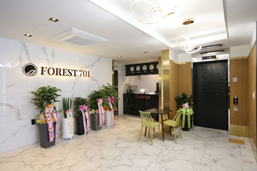 Hotel Forest 701 4/50