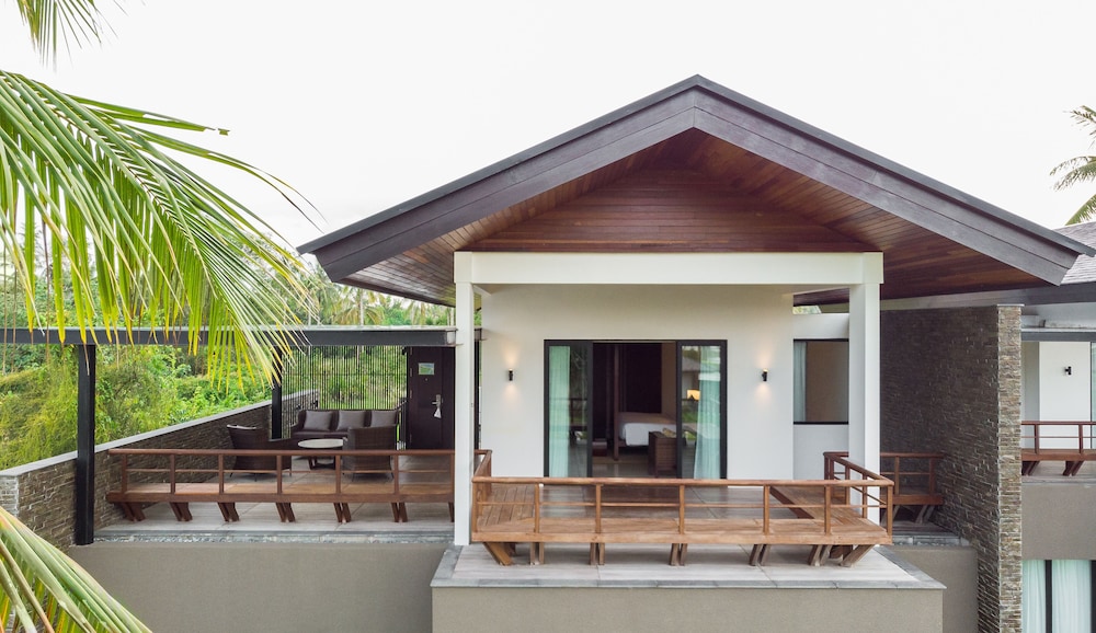 THE RESIDENCE BINTAN 9/73