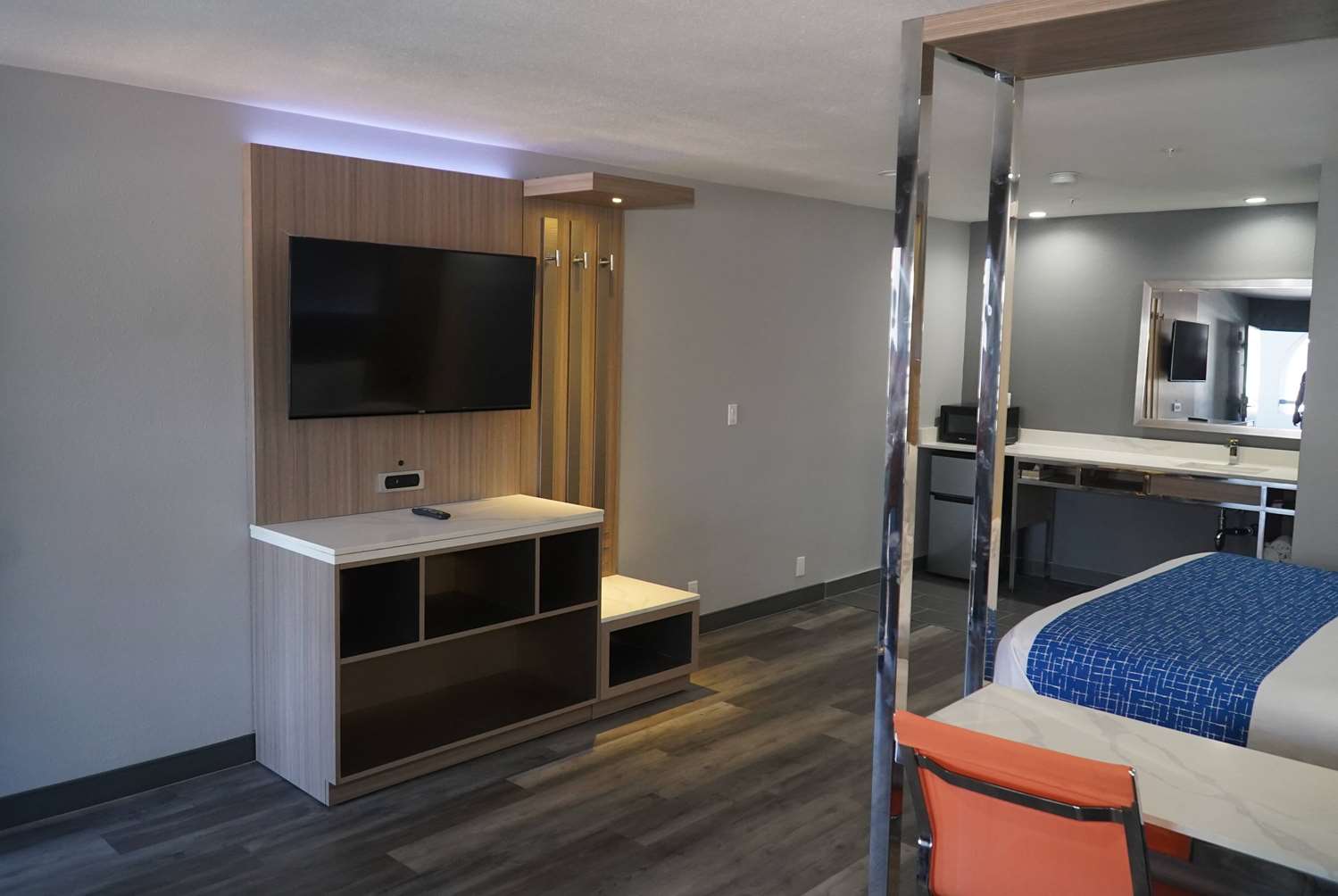 Travelodge by Wyndham Whittier 26/33