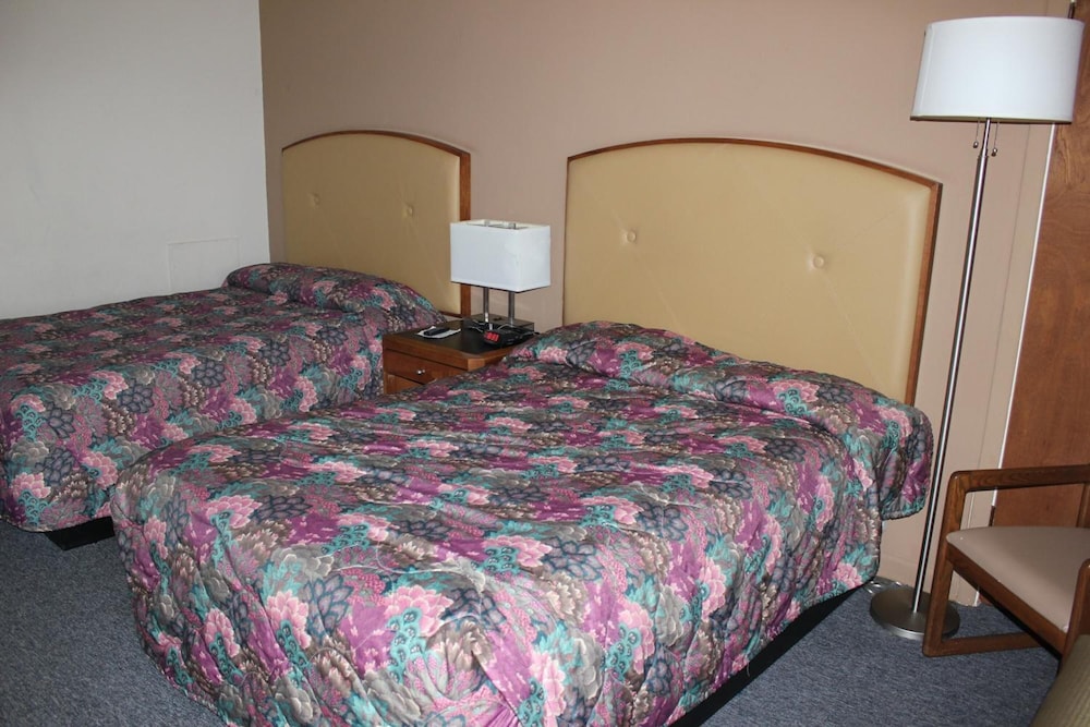 Hastings Express Inn 49/55